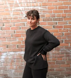 Boyfriend Crewneck Sweater in Black