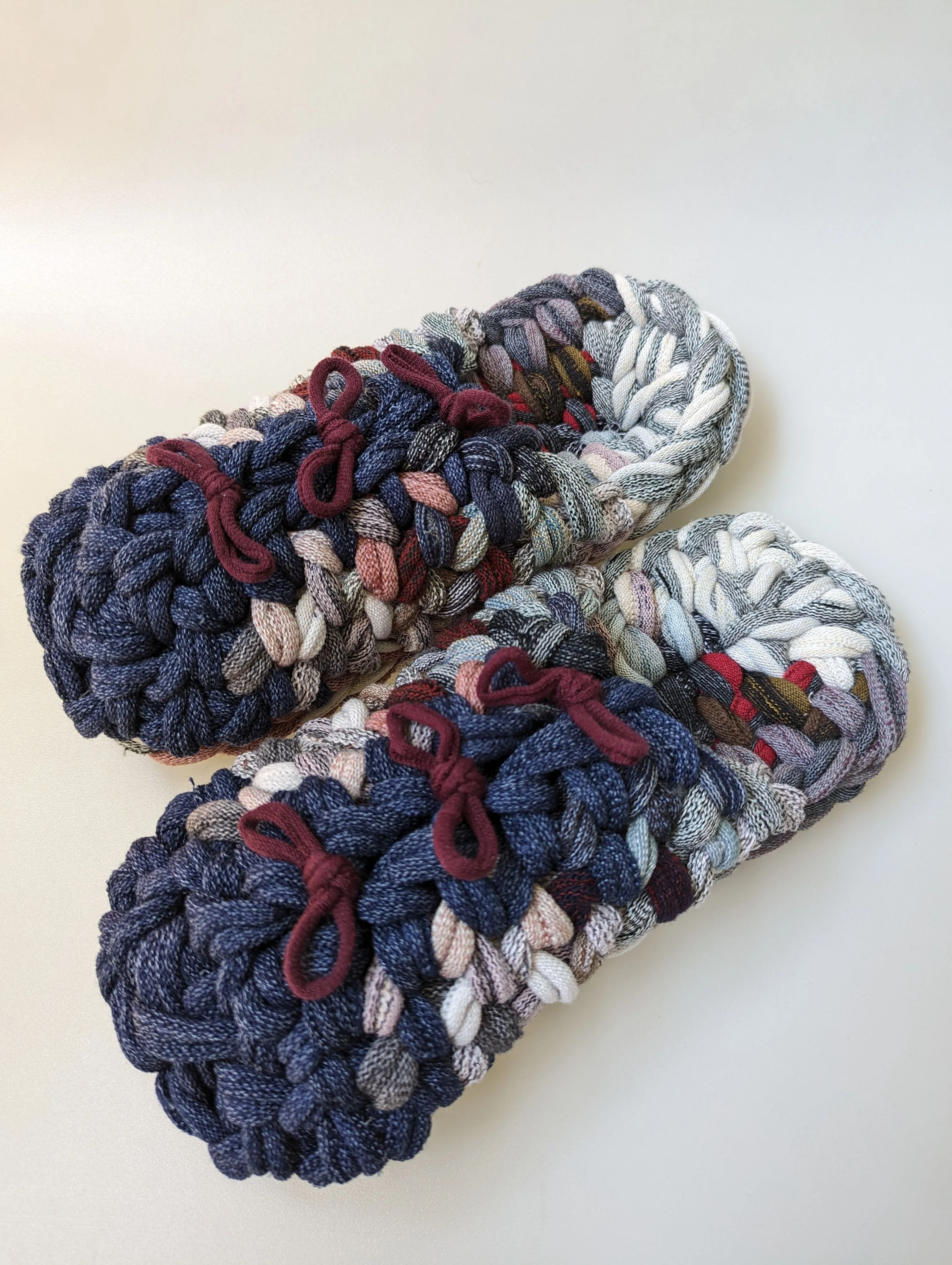 Large | Knit up-cycle slippers 2023-L25 [Large]